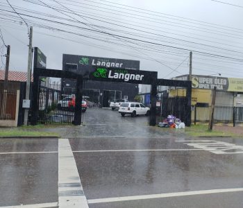 f3f0f883-4a56-448e-931d-53272f0600c1